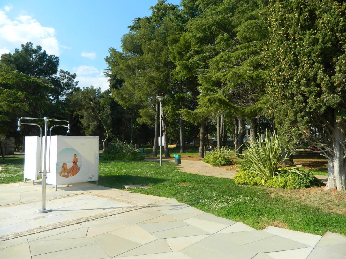 Apartments Vila Vanda 포레치 외부 사진
